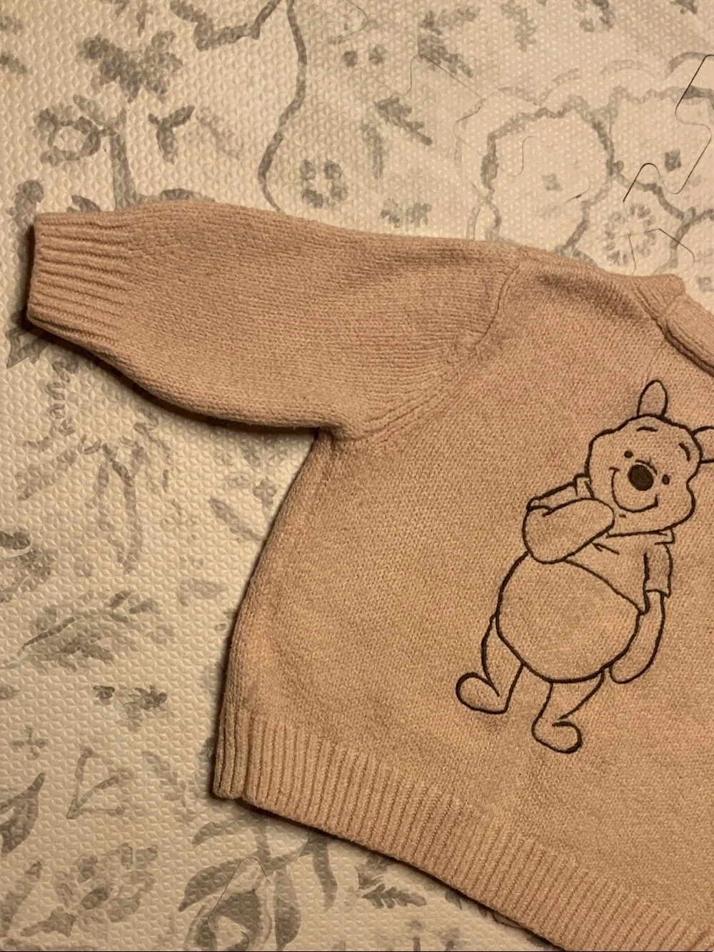 Old Navy x Disney Winnie the Pooh Button Cardigan